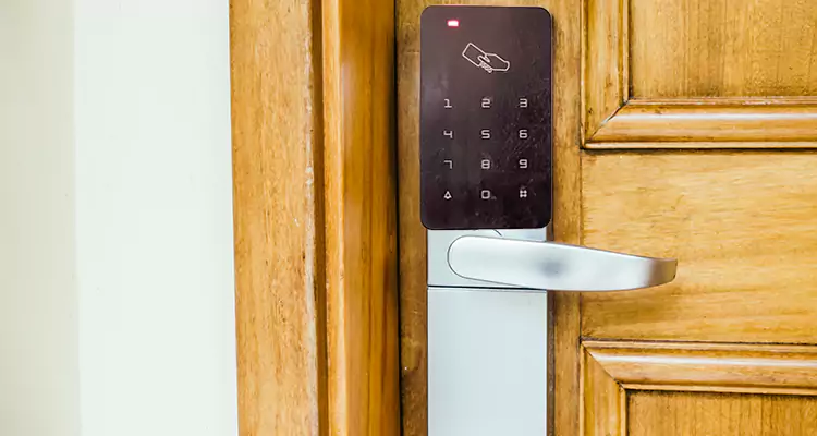 Keyless Hotel Door Locks Repair in Meadow Woods, FL