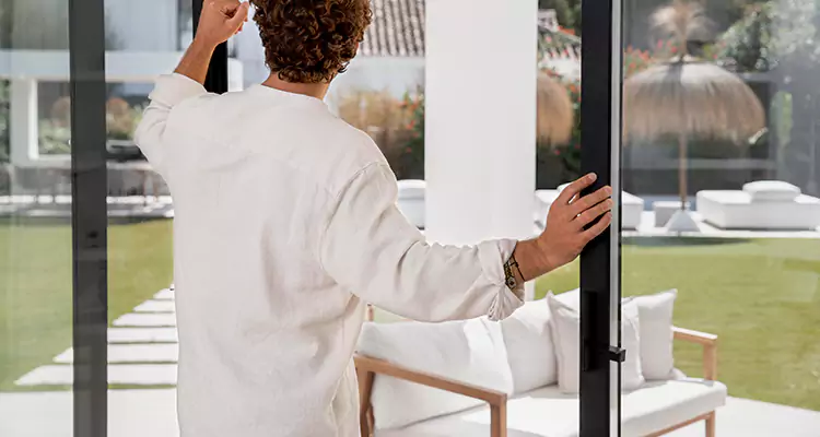 Fix Backyard Sliding Door Hard To Operate in Meadow Woods, FL