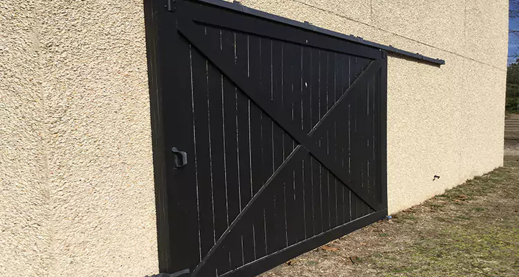 Sliding Barn Door Stuck Maintenance in Meadow Woods, FL